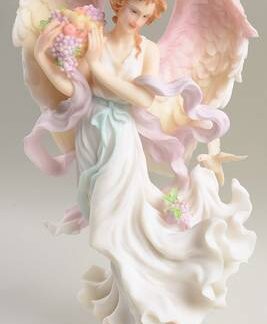 Roman Seraphim Limited Edition-Figurine Nina-Heavenly Harvest - Boxed