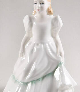 Royal Doulton Royal Doulton Figurine Kerry - With Box