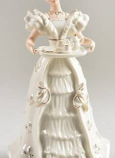 Lenox Classic Ivory Christmas Figurines A Christmas Tea - No Box