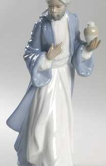 Nao NAO Nativity Figurines King Balthasar With Jug - Boxed